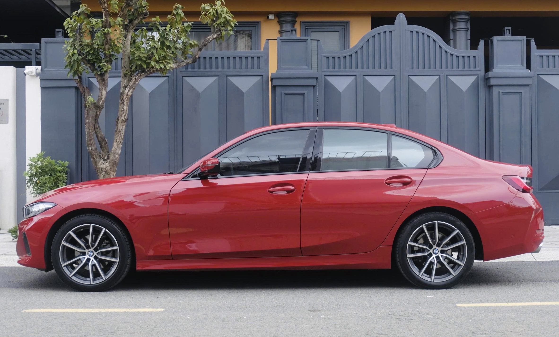 BMW 320i Sportline 2024