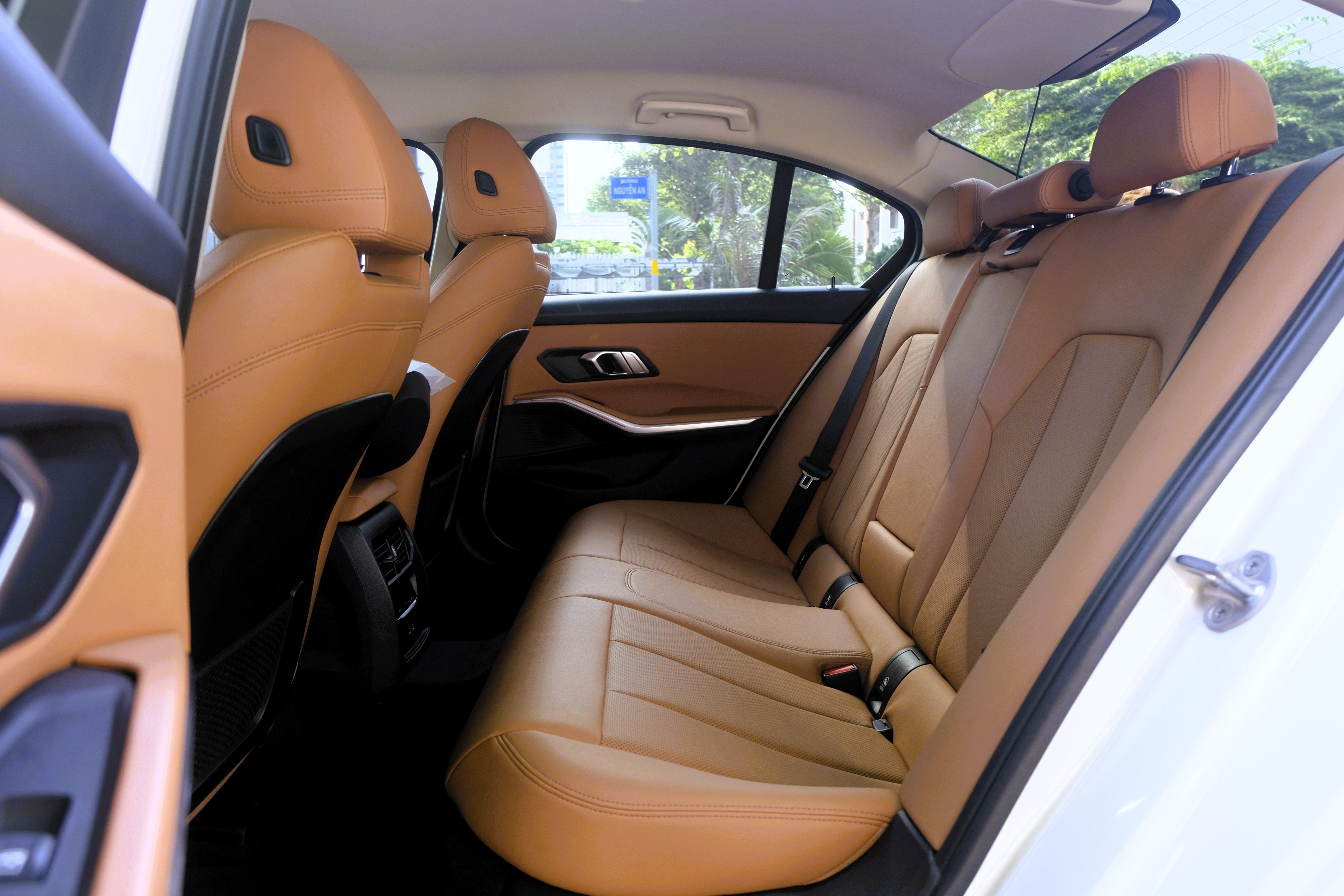 BMW 320i Sport Line LCI 2023