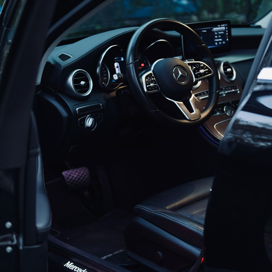 MERCEDES C200 EXCLUSIVE