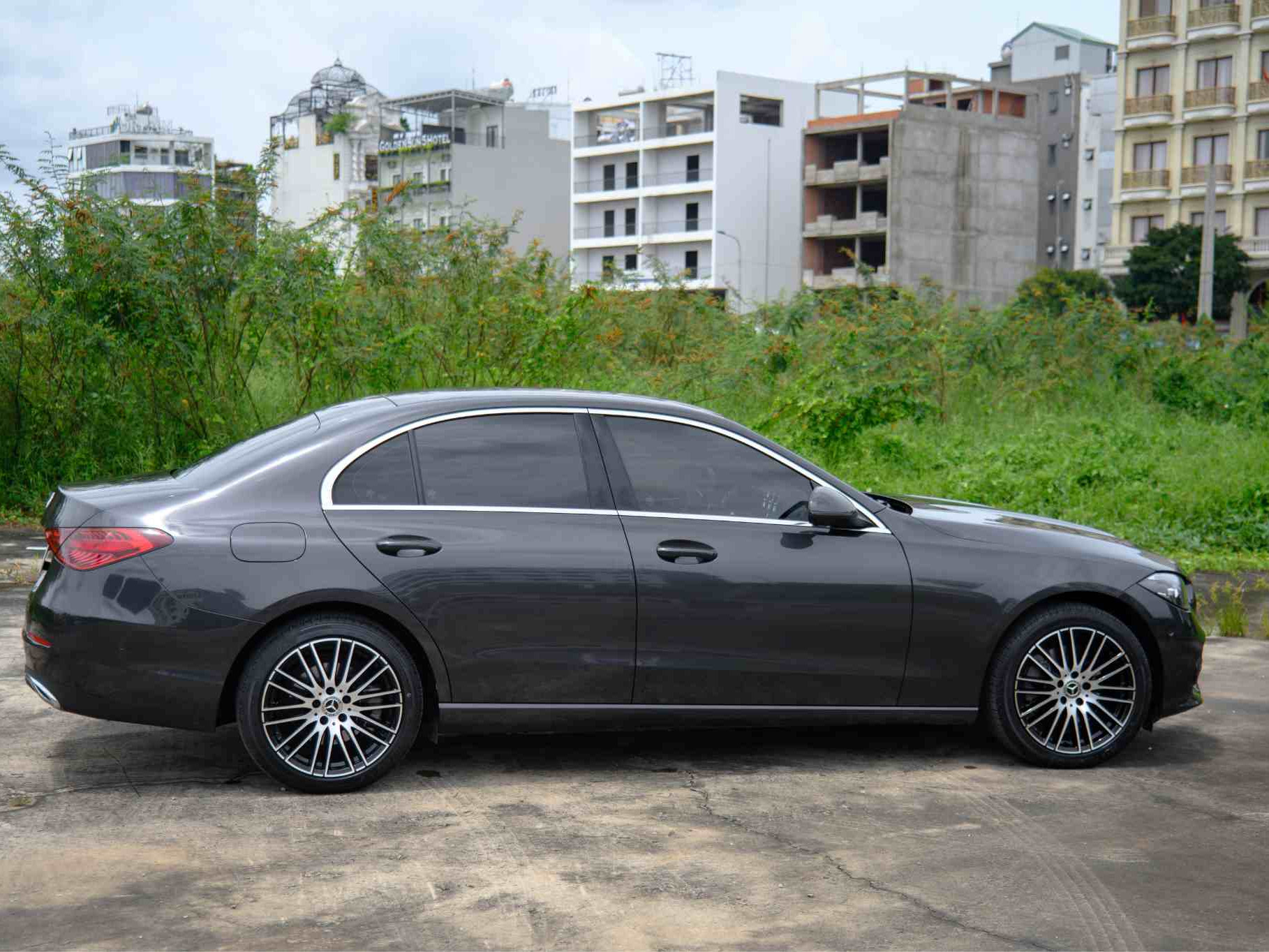 MERCEDES C200 Avantgarde 2024