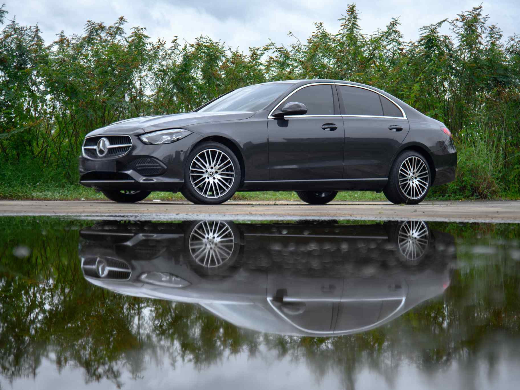 MERCEDES C200 Avantgarde 2024